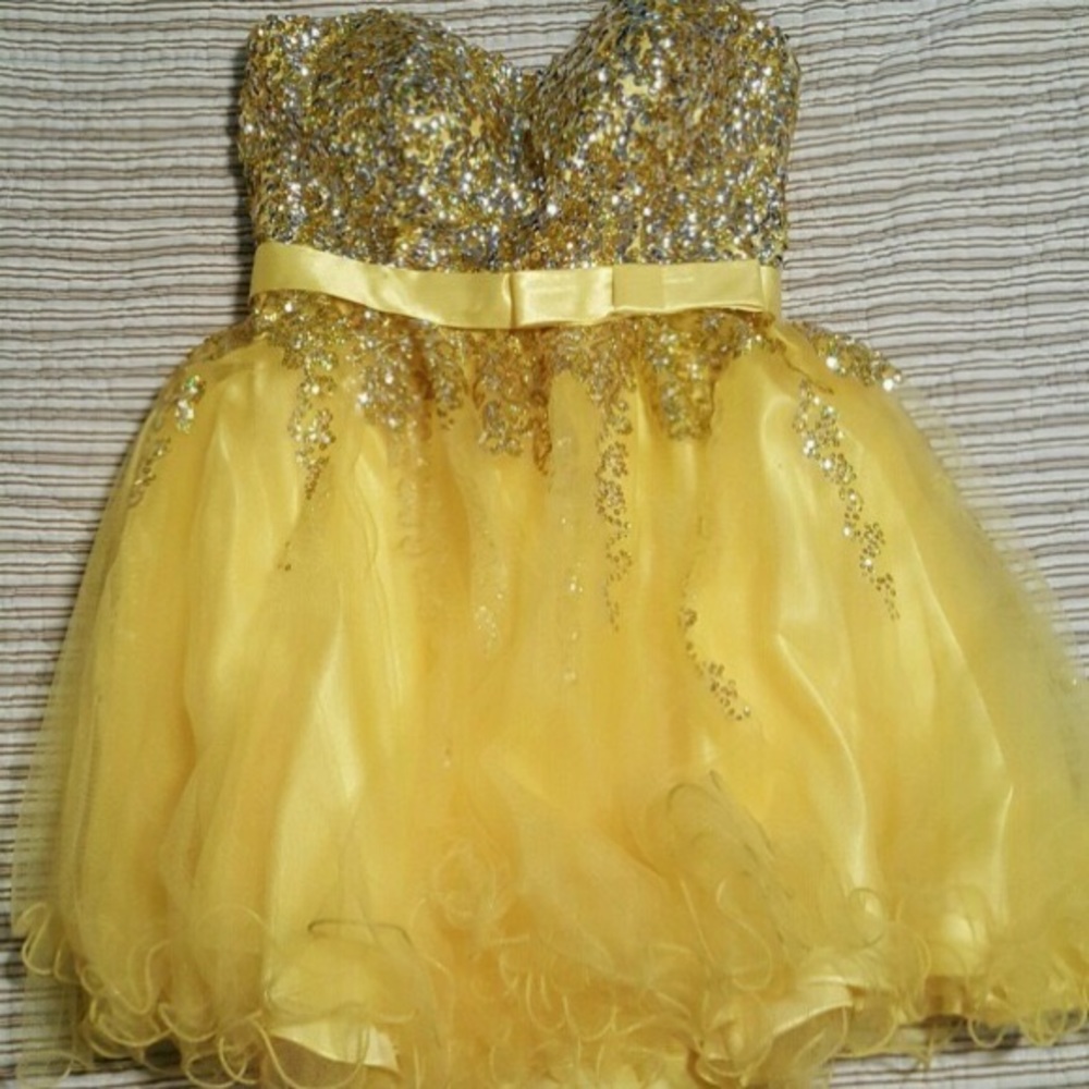 Homecoming dress